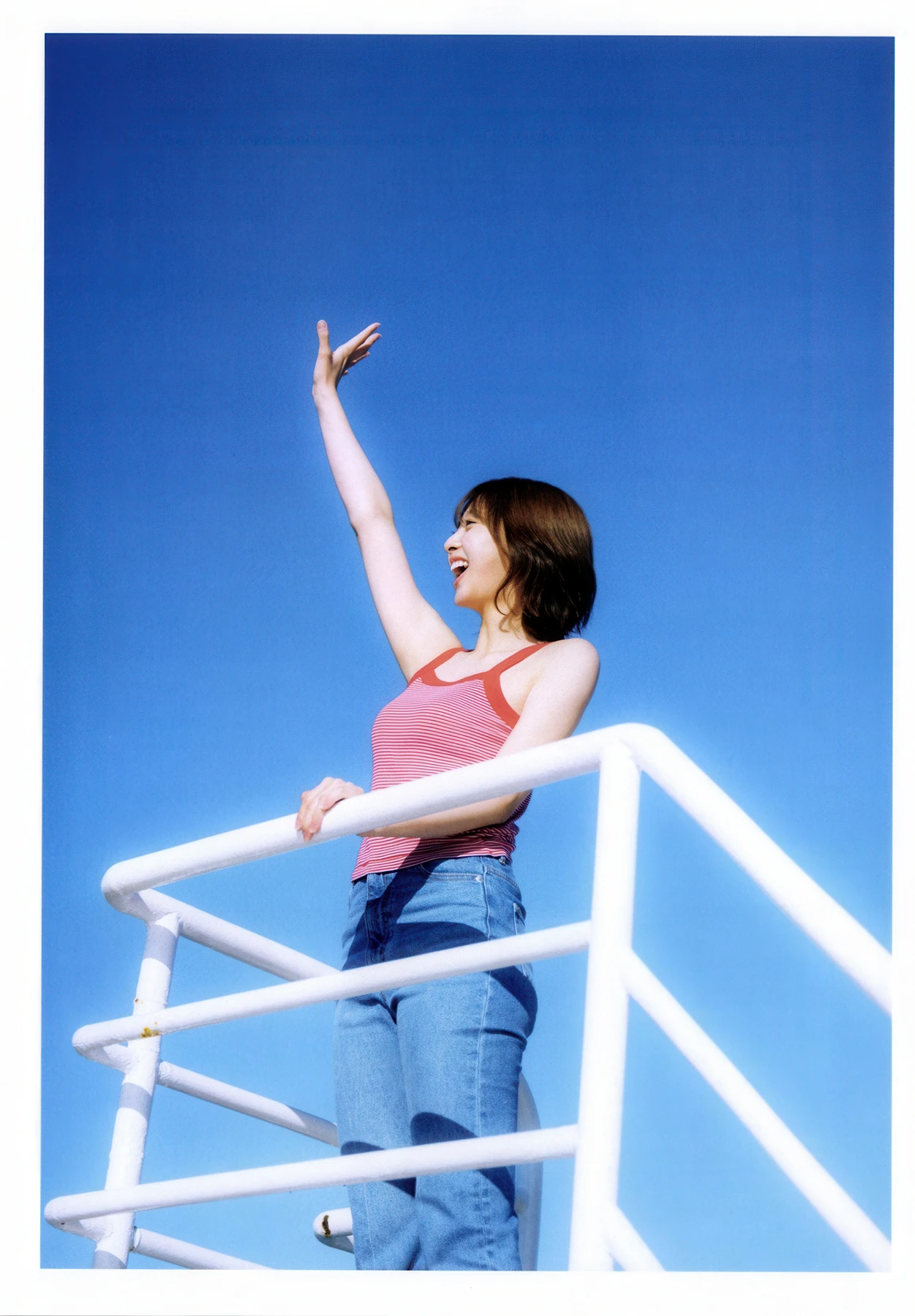 Suzuka Tomita 富田鈴花, 写真集 「鈴花サーキット」 Set.05 - P23