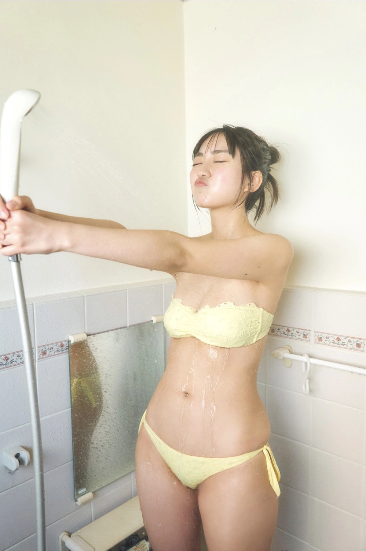 Runa Toyoda 豊田ルナ, FLASHデジタル写真集 「ヒロインは幼馴染み」 Set.01 - P7