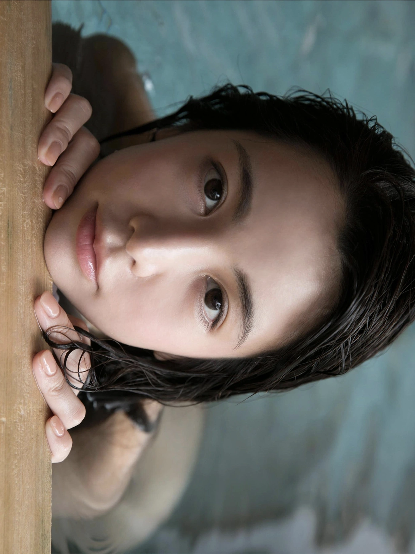 Miu Nakamura 仲村美海, 週刊ポストデジタル写真集 『背中を流して』 Set.03 - P23