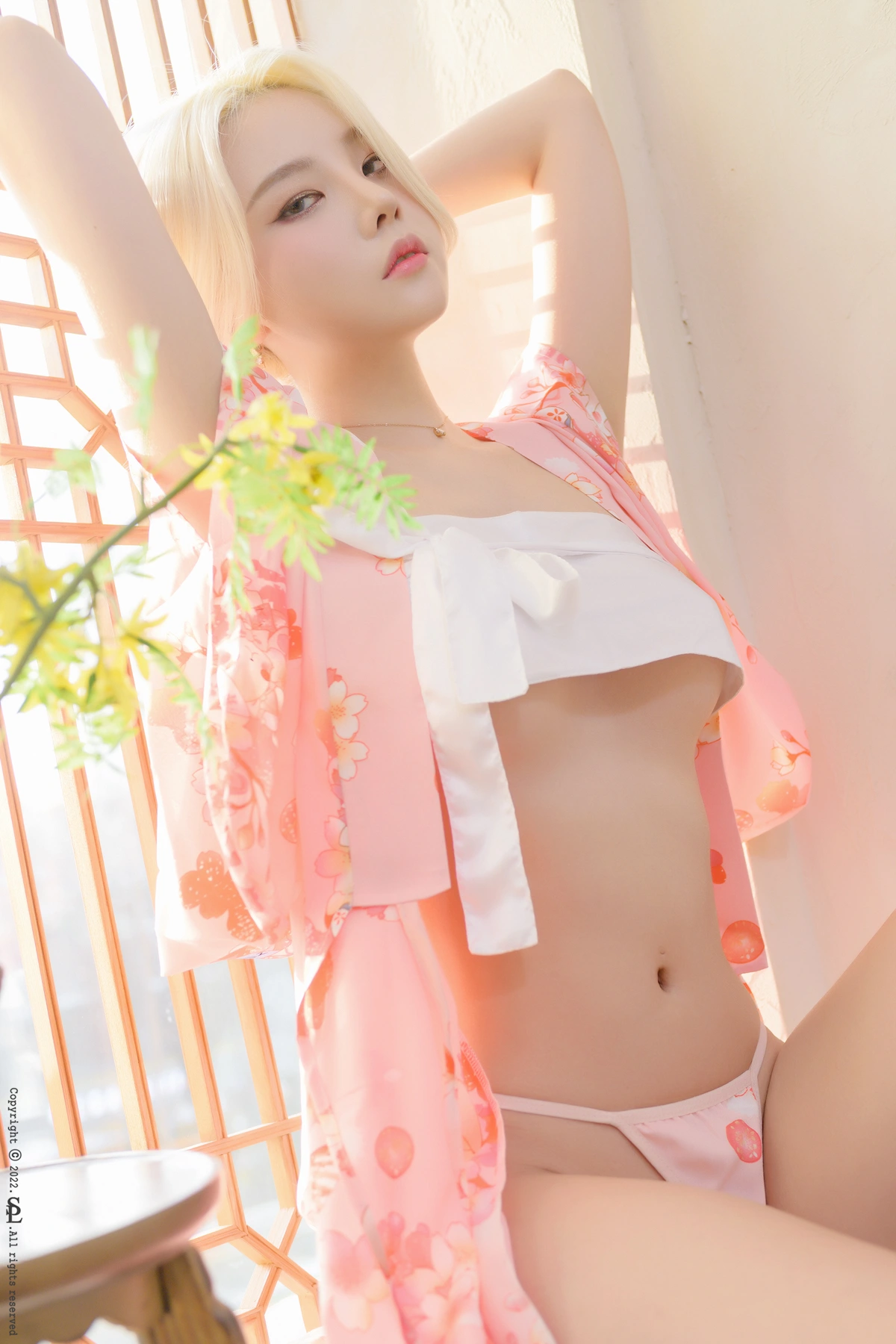 Yuna 유나, SAINT Photolife Vol.52 「Camellia」 - P19