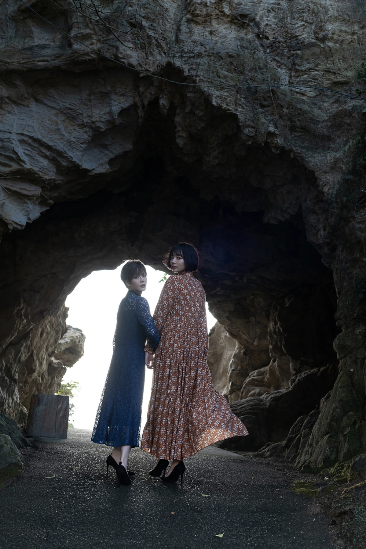高宮まり x 岡田紗佳, 週刊ポストデジタル写真集 「牌 X 牌」 Set.03 - P1