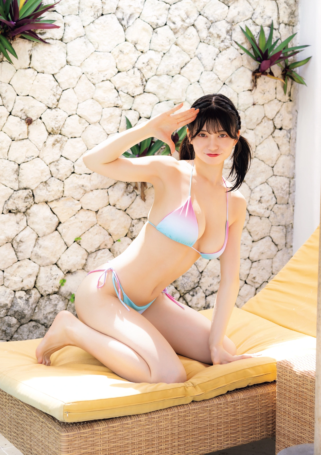 Kanna Seto 瀬戸環奈, 写真集 「好きになっちゃう」 Set.03 - P3