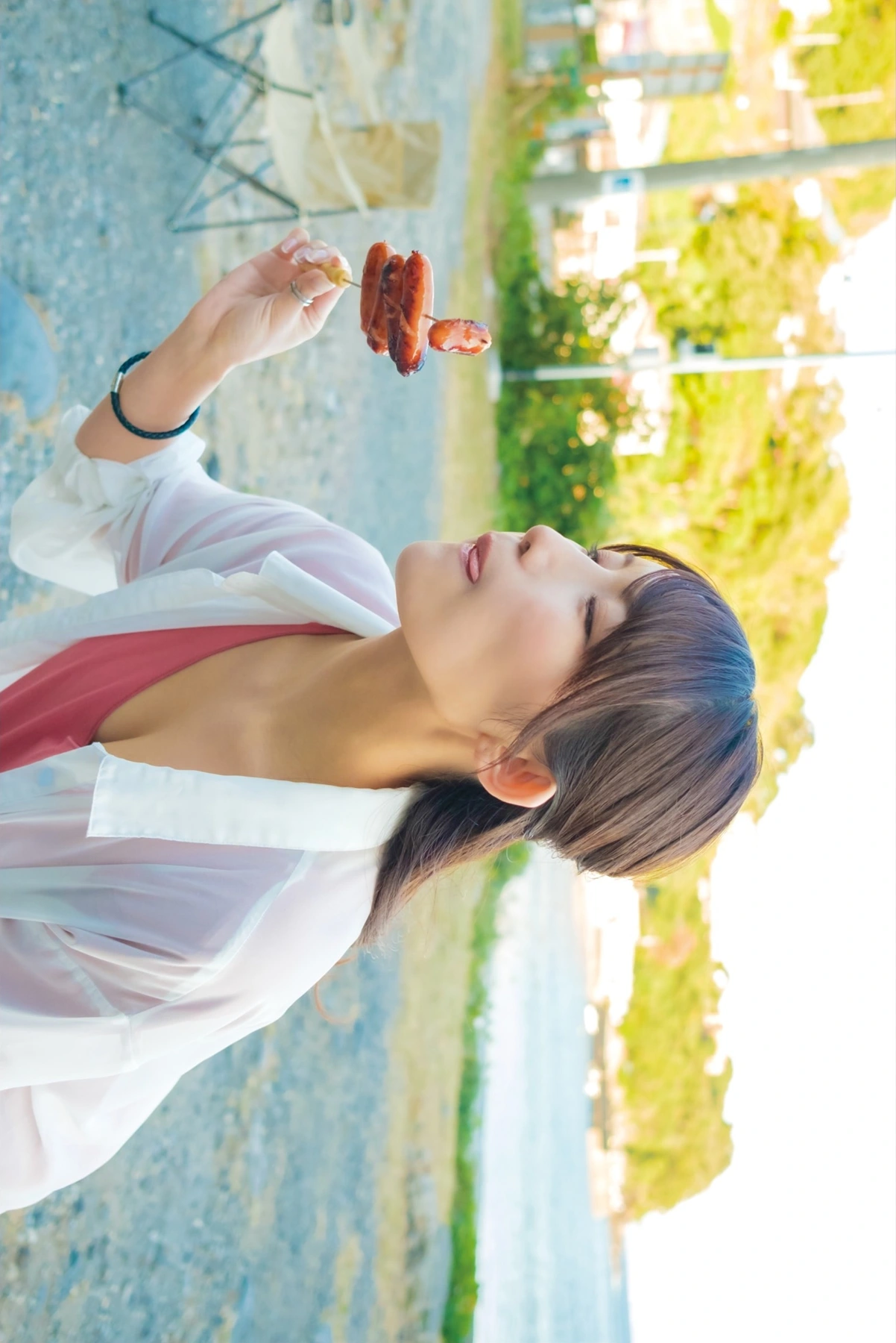 Arisa Kotoi 琴井ありさ, デジタル写真集 『琴井に恋と _ 真紅と夜明けの完全版』 Set.01 - P16