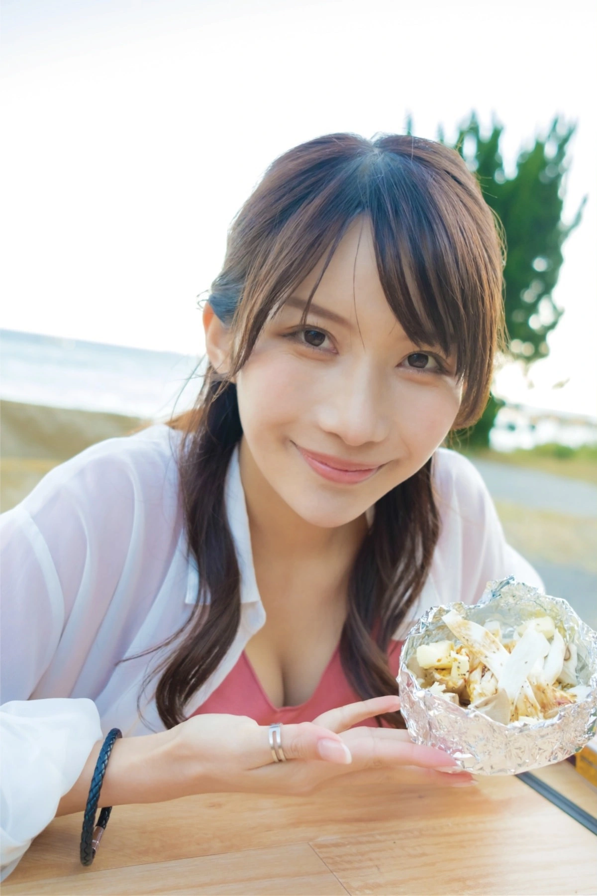 Arisa Kotoi 琴井ありさ, デジタル写真集 『琴井に恋と _ 真紅と夜明けの完全版』 Set.01 - P19