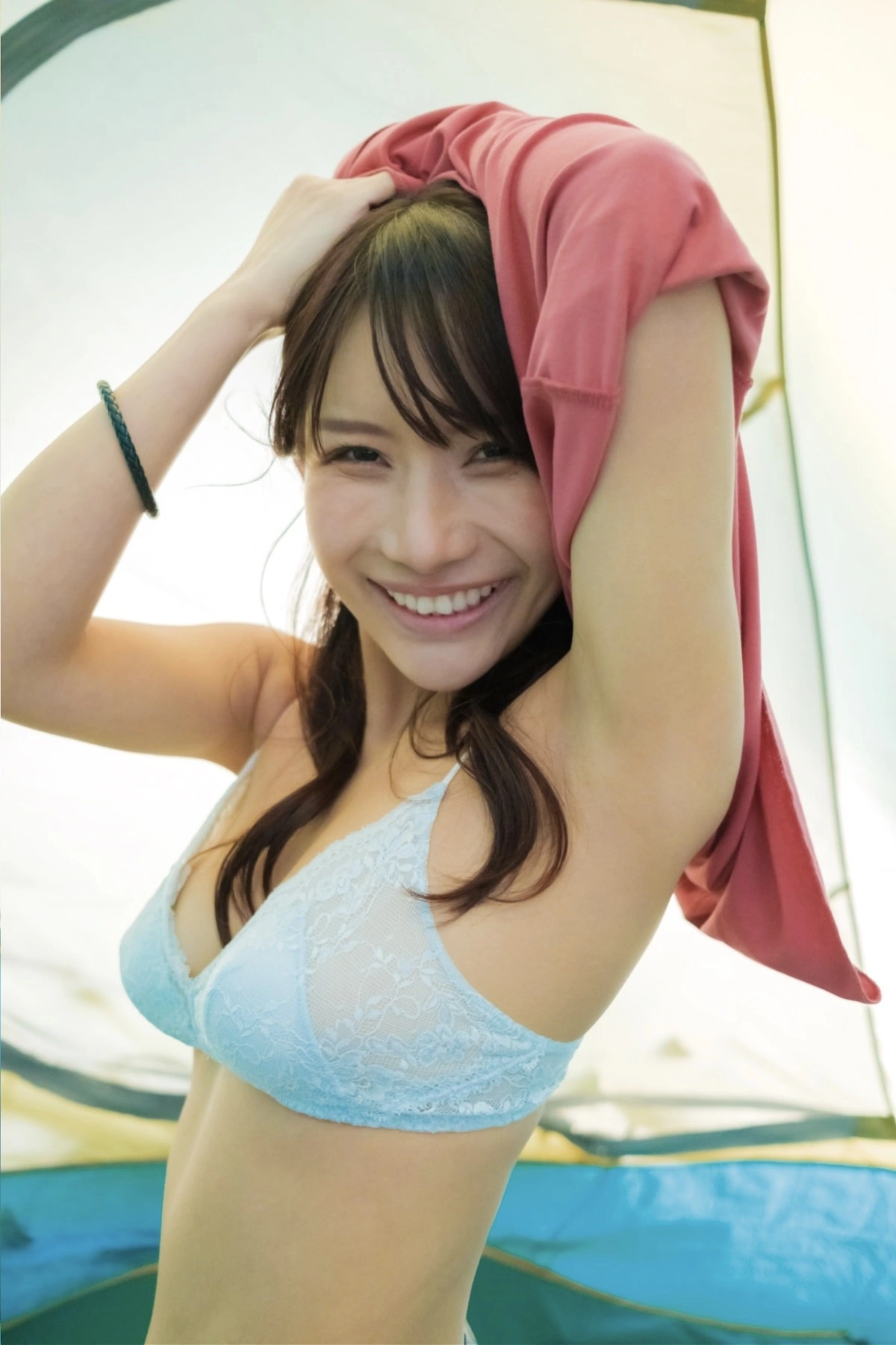 Arisa Kotoi 琴井ありさ, デジタル写真集 『琴井に恋と _ 真紅と夜明けの完全版』 Set.01 - P23