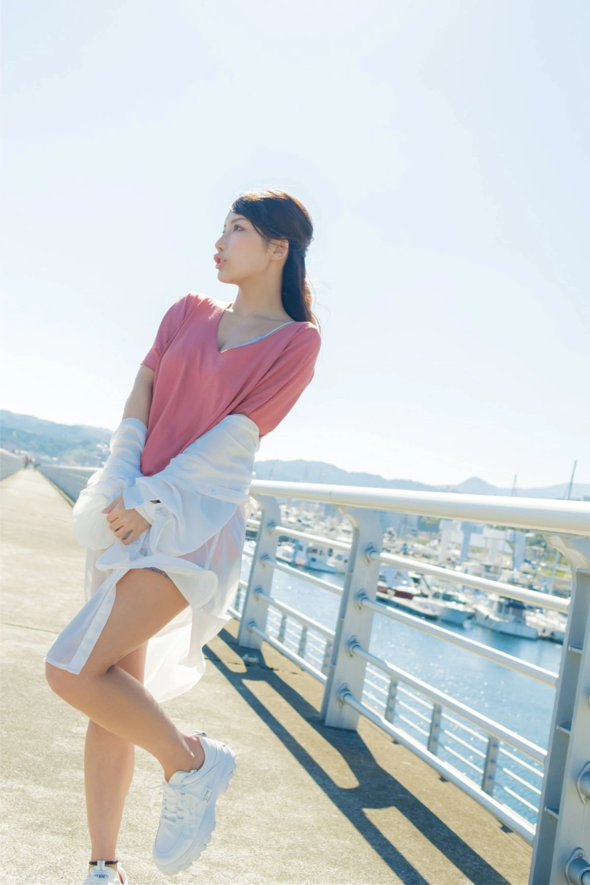 Arisa Kotoi 琴井ありさ, デジタル写真集 『琴井に恋と _ 真紅と夜明けの完全版』 Set.01 - P7