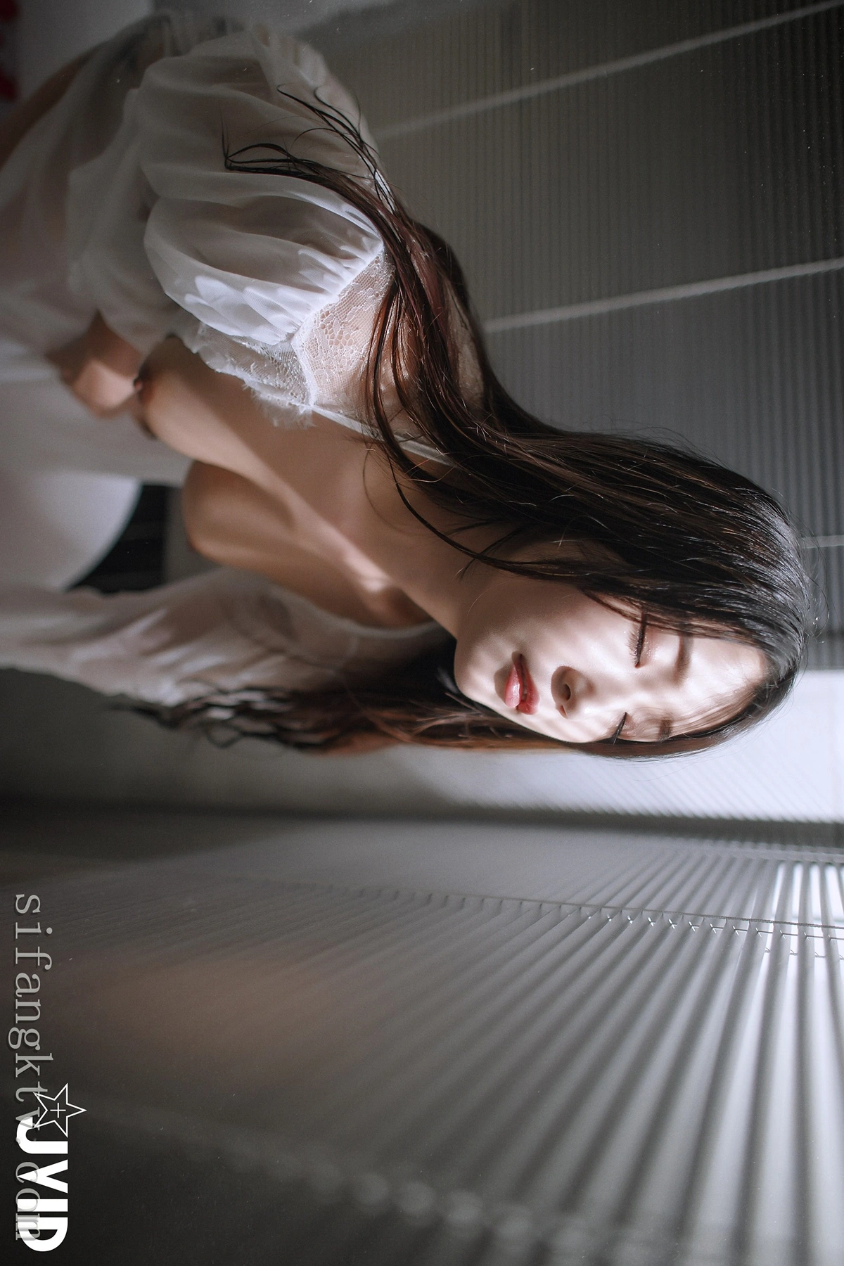 JVID 肉包Mini – 用玫瑰成功征服可爱肉包的肉体-热爱 Set.04 - P37
