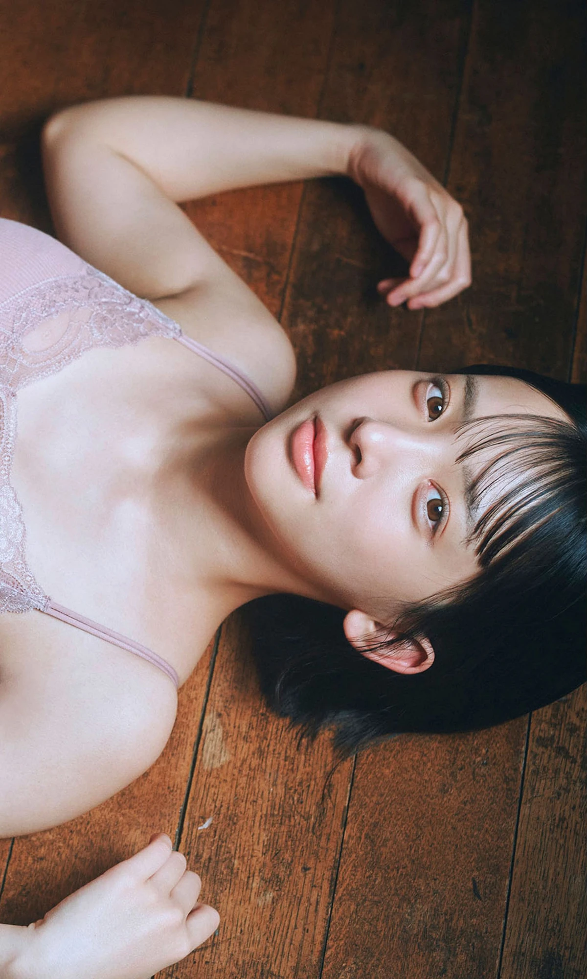 IROHA いろは, Weekly Playboy 2025 No.50 (週刊プレイボーイ 2025年50号) - P14