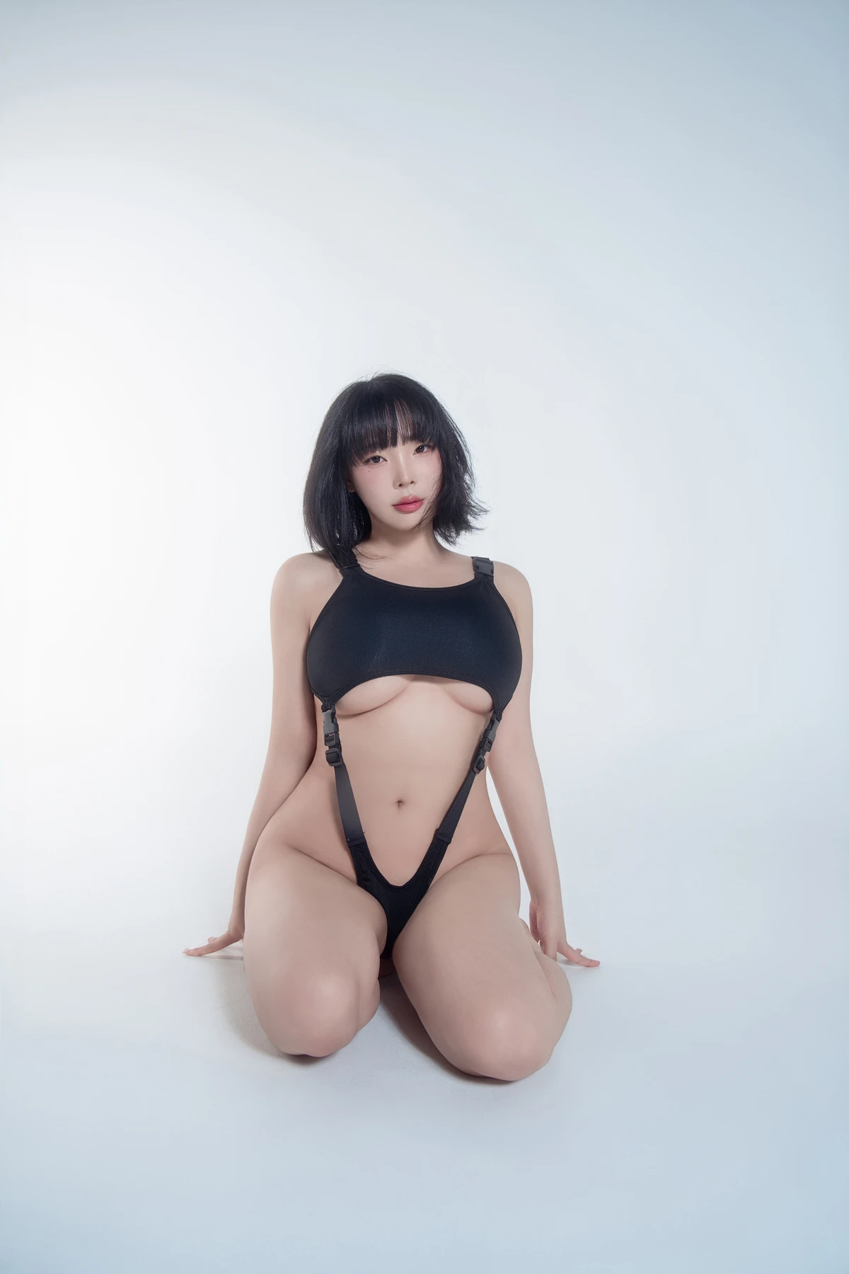 Kang Inkyung 강인경, PhotoBook 「X Hoorizon」 Set.02 - P9