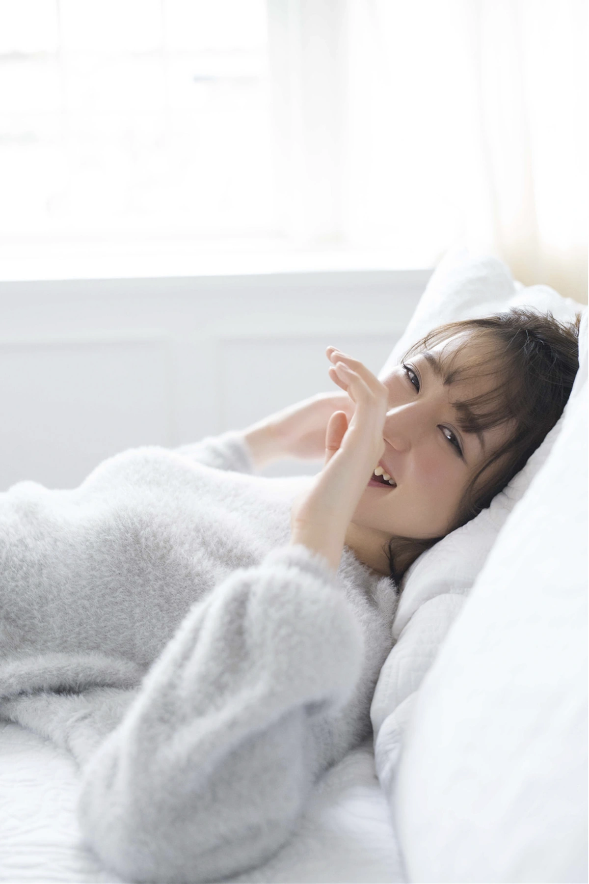 Ami Yamazaki 山崎あみ, FRIDAYデジタル写真集 「美脚クライマックス vol.2 138ページ完全版」 Set.04 - P5