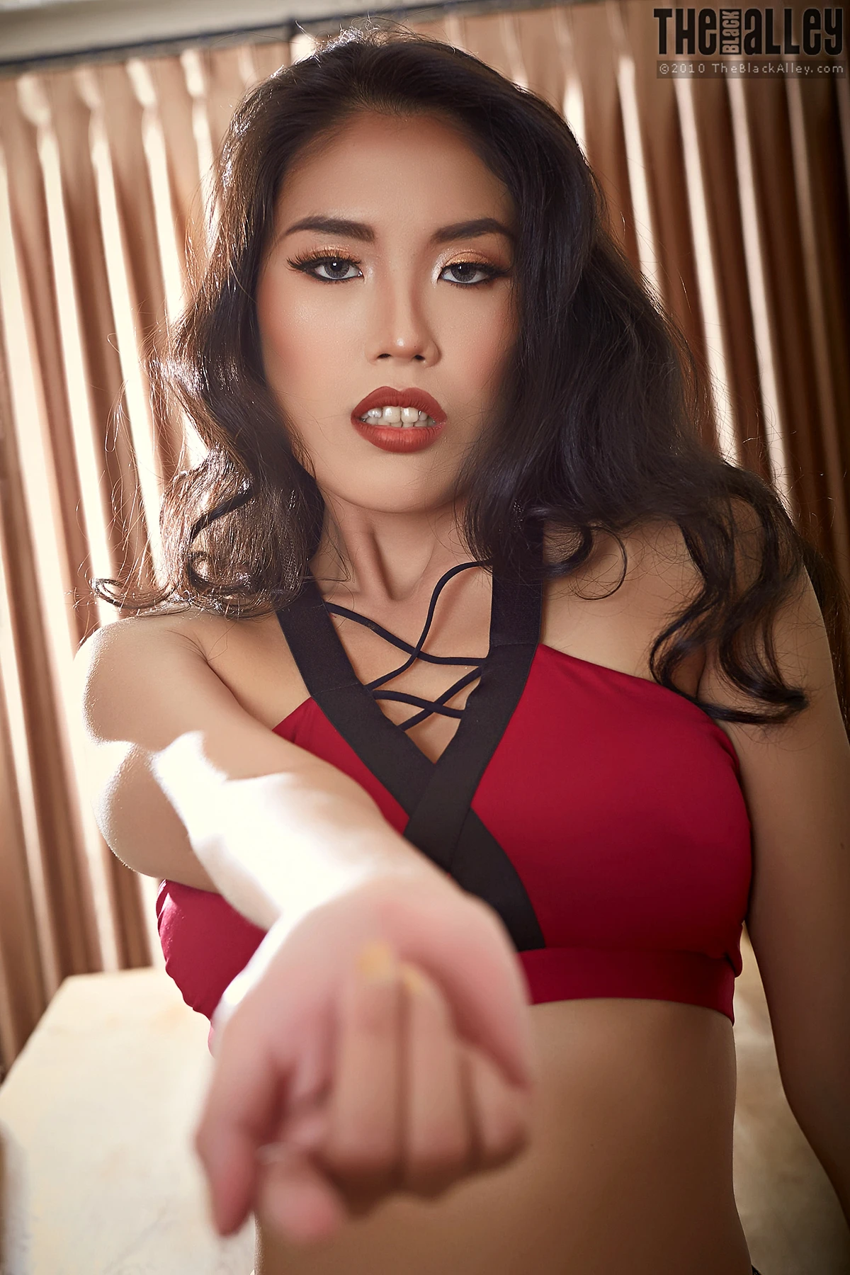 Deanna The Black Alley Photobook Set.01 - P16
