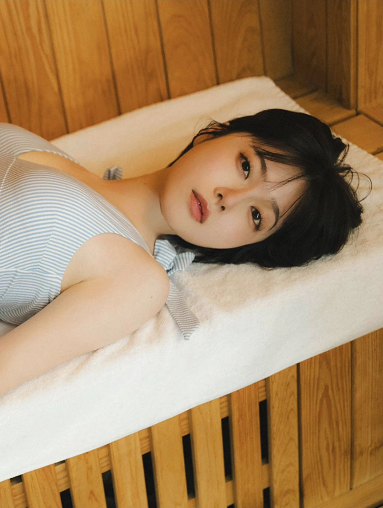 Karin Isobe 礒部花凜, 週プレ＋Special No.342 「かりんとりっぷ」 Set.03 - P25