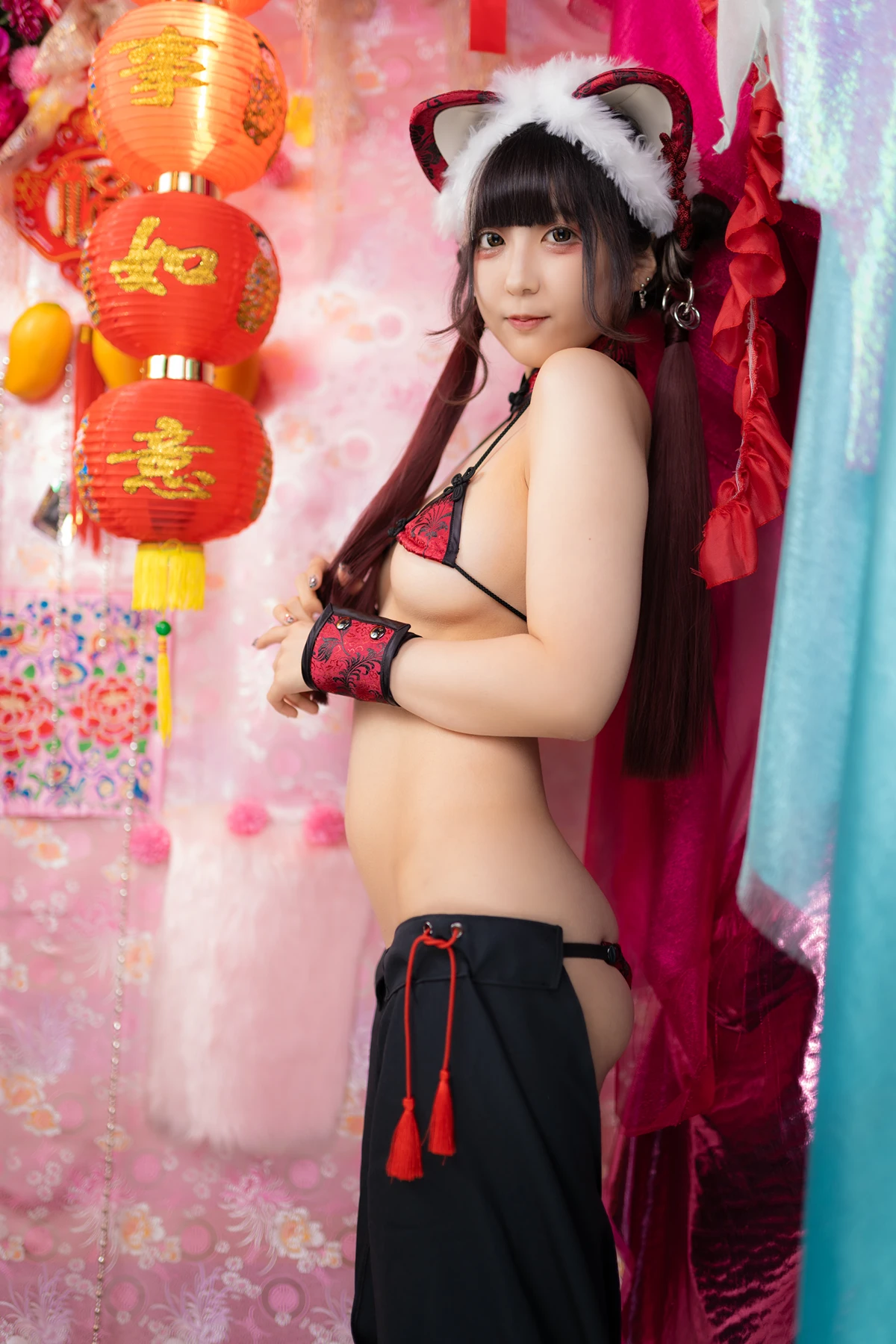 Ai Takanashi 高梨あい, 写真集 「Nothing Colored 02」 Set.02 - P42