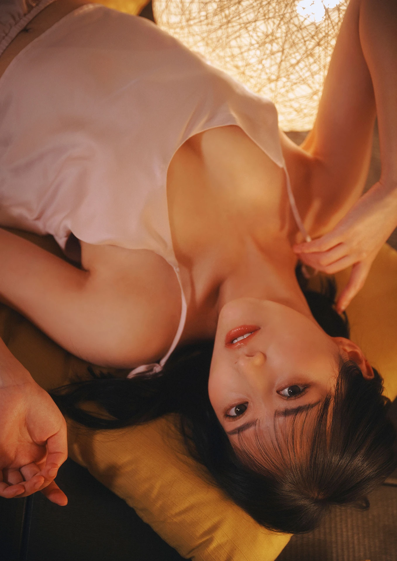 Moe Kawase 川瀬もえ, BRODYデジタル写真集 「ミッドナイト・エクスタシー」 Set.01 - P11