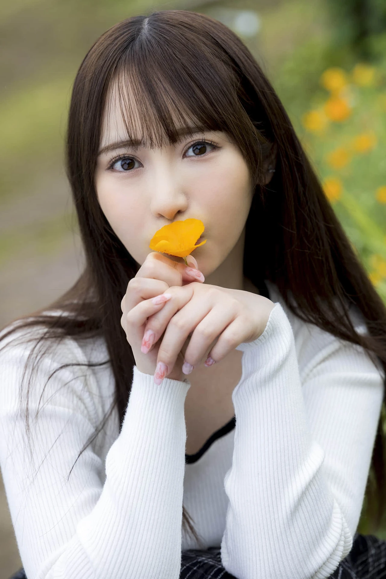 Rikka Ono 小野六花, 写真集 「あったまろ」 Set.03 - P5