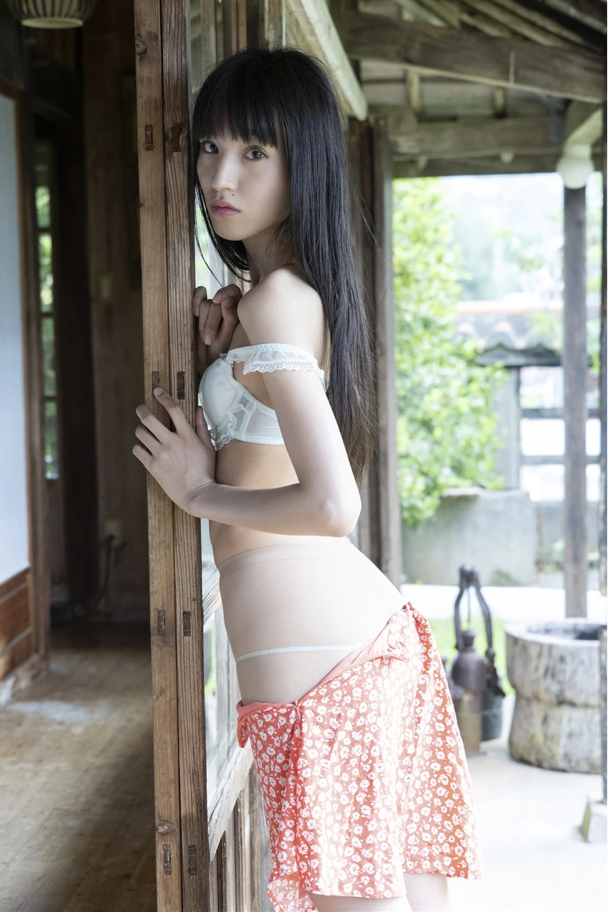 Mai Yasuda 保田真愛, 写真集 「猟奇的な美尻」 Set.01 - P18