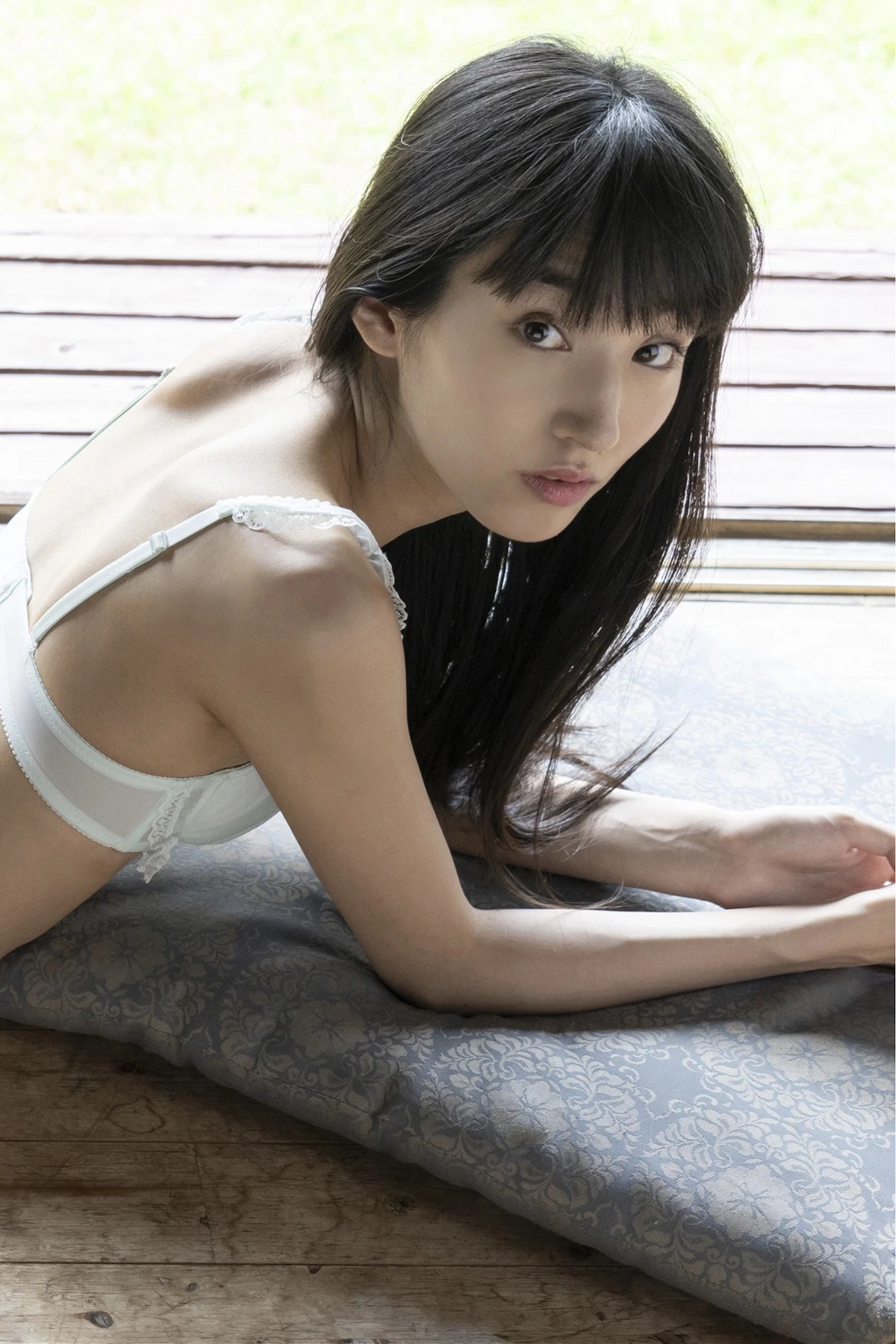 Mai Yasuda 保田真愛, 写真集 「猟奇的な美尻」 Set.01 - P40