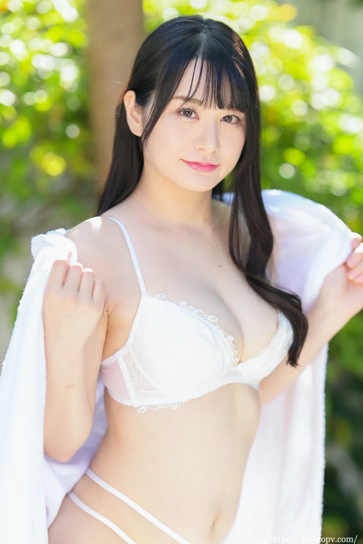 Yuka Yuzuki 唯月優花, Prestige 写真集 「First Shot 初撮」 Set.01 - P21