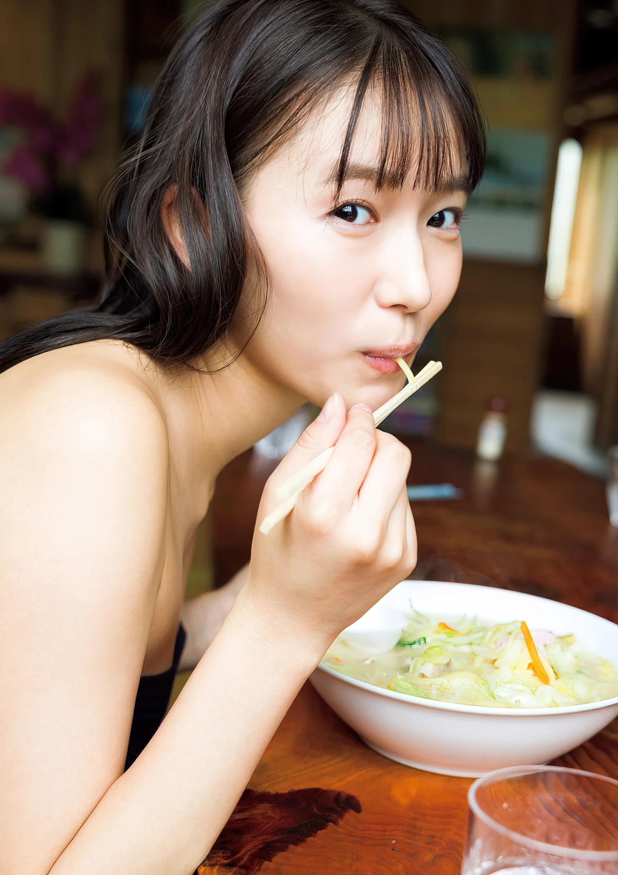 Nene Shida 志田音々, ファースト写真集 『ｎｅｎｅ－まるっとぜんぶ－』 Set.01 - P10