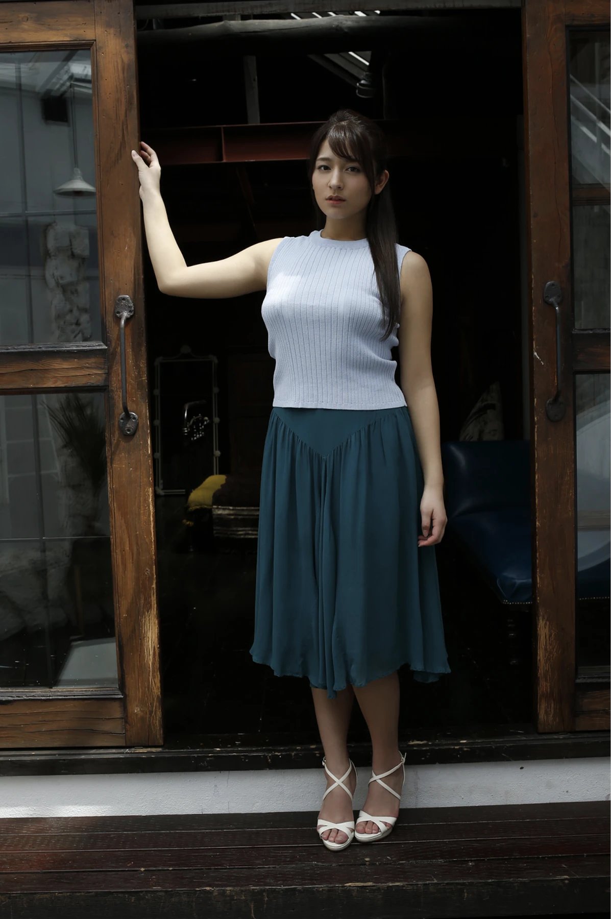 Kana Tokue 徳江かな, 写真集 「つやごと」 Set.01 - P1