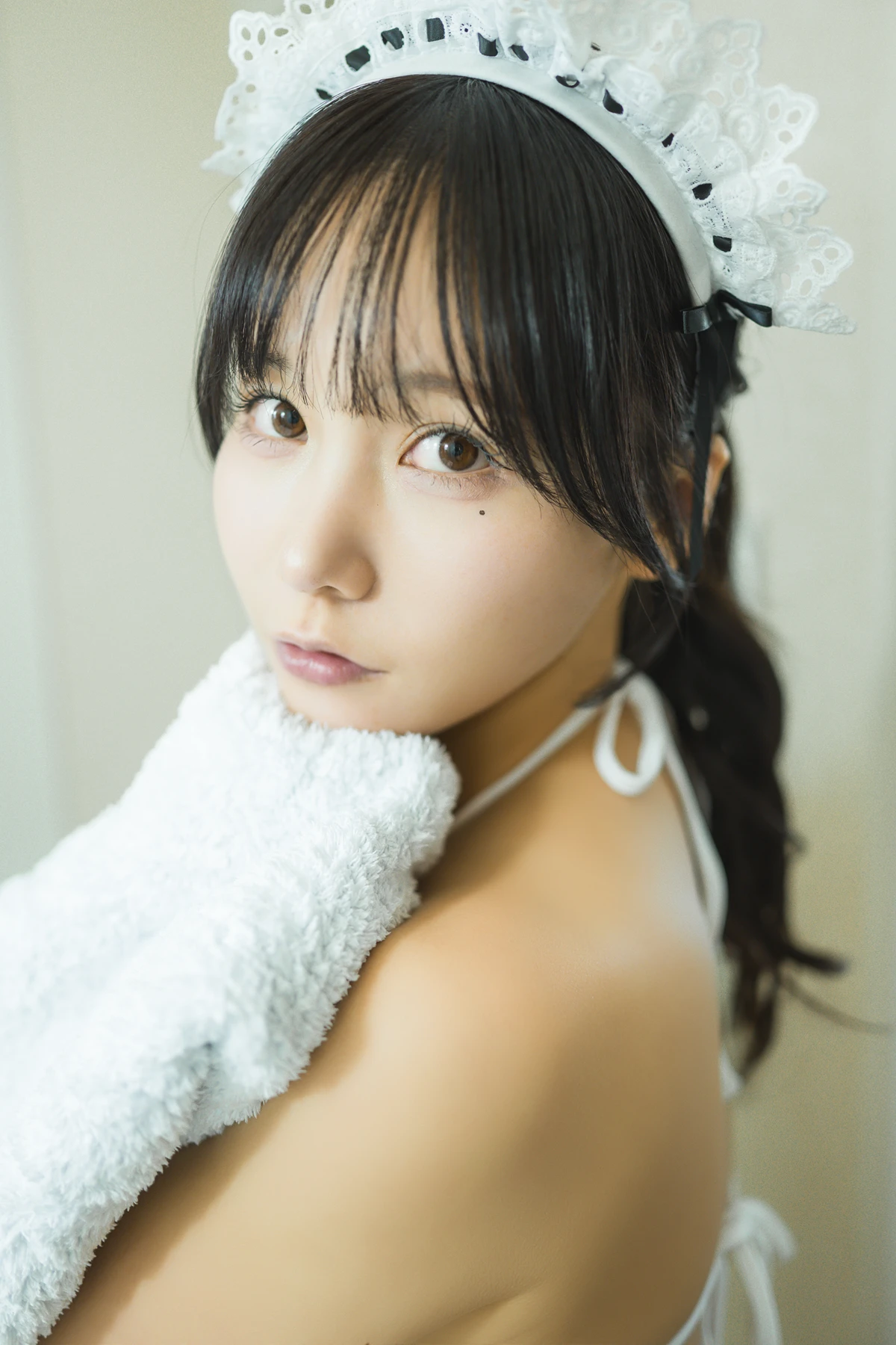 Kenken けんけん, 写真集 「推し型メイドロイドとしたいこと」 Set.01 - P13