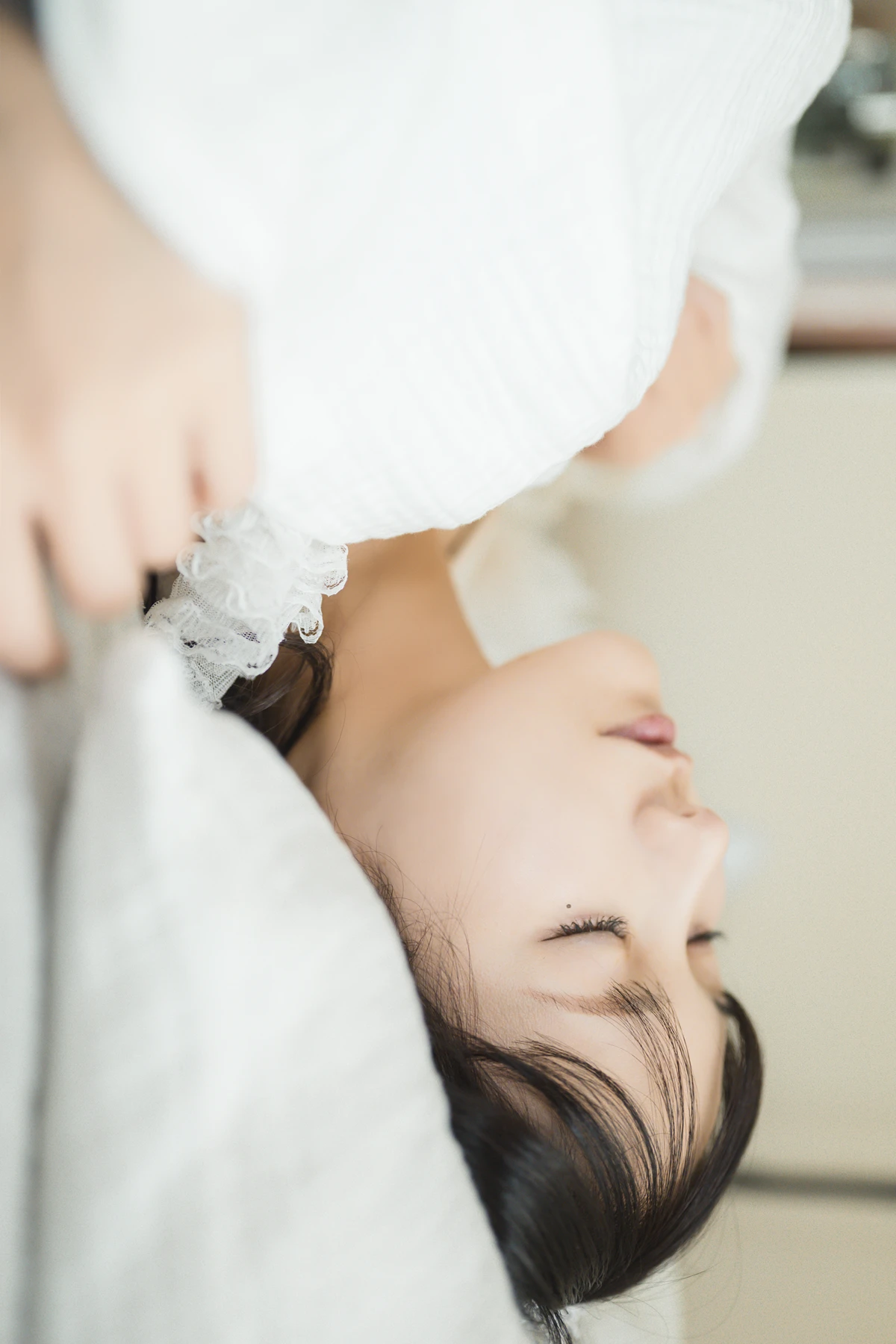 Kenken けんけん, 写真集 「推し型メイドロイドとしたいこと」 Set.01 - P34