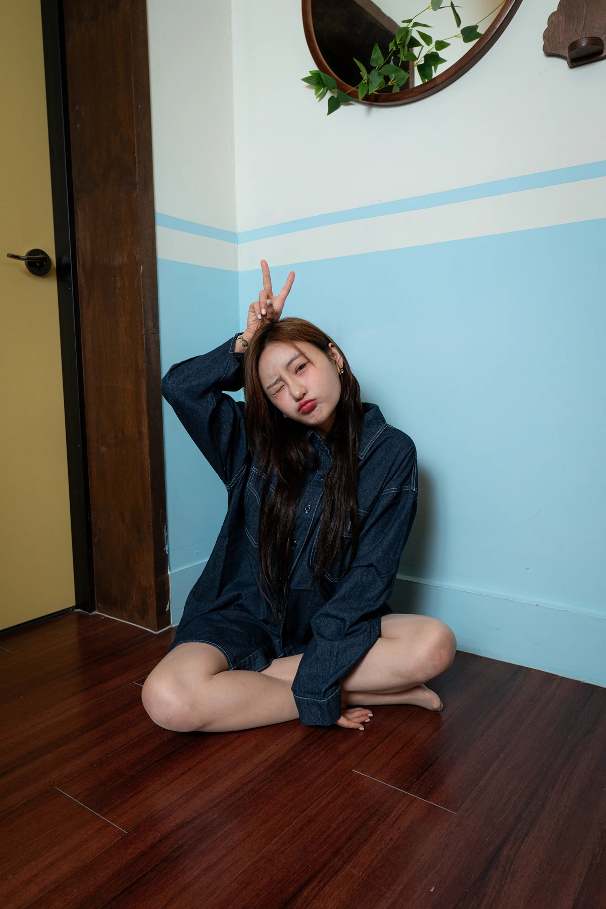 YU Muchenne PhotoBook Vol.05 - P12