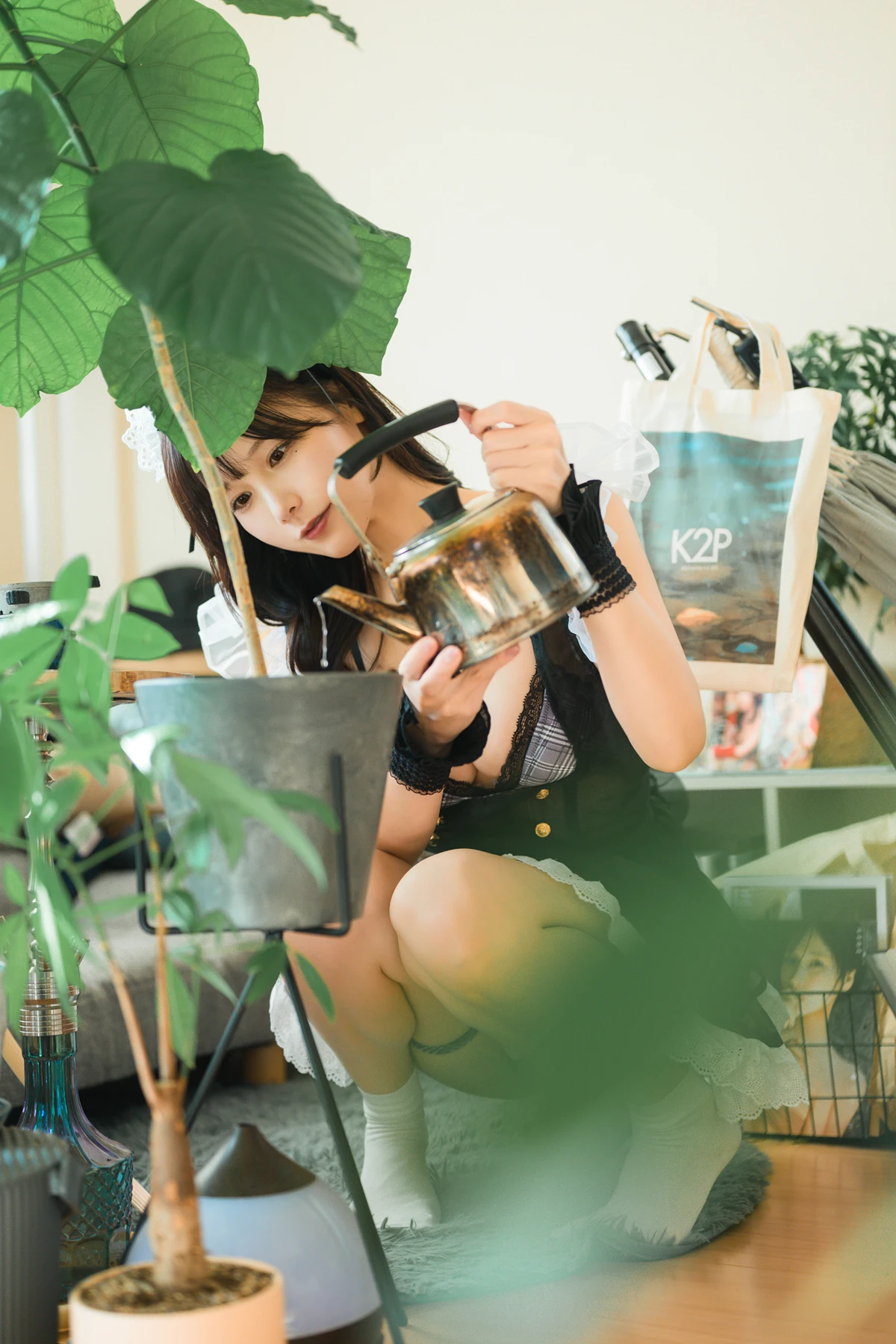 Kenken けんけん, 写真集 「推し型メイドロイドとしたいこと」 Set.02 - P21