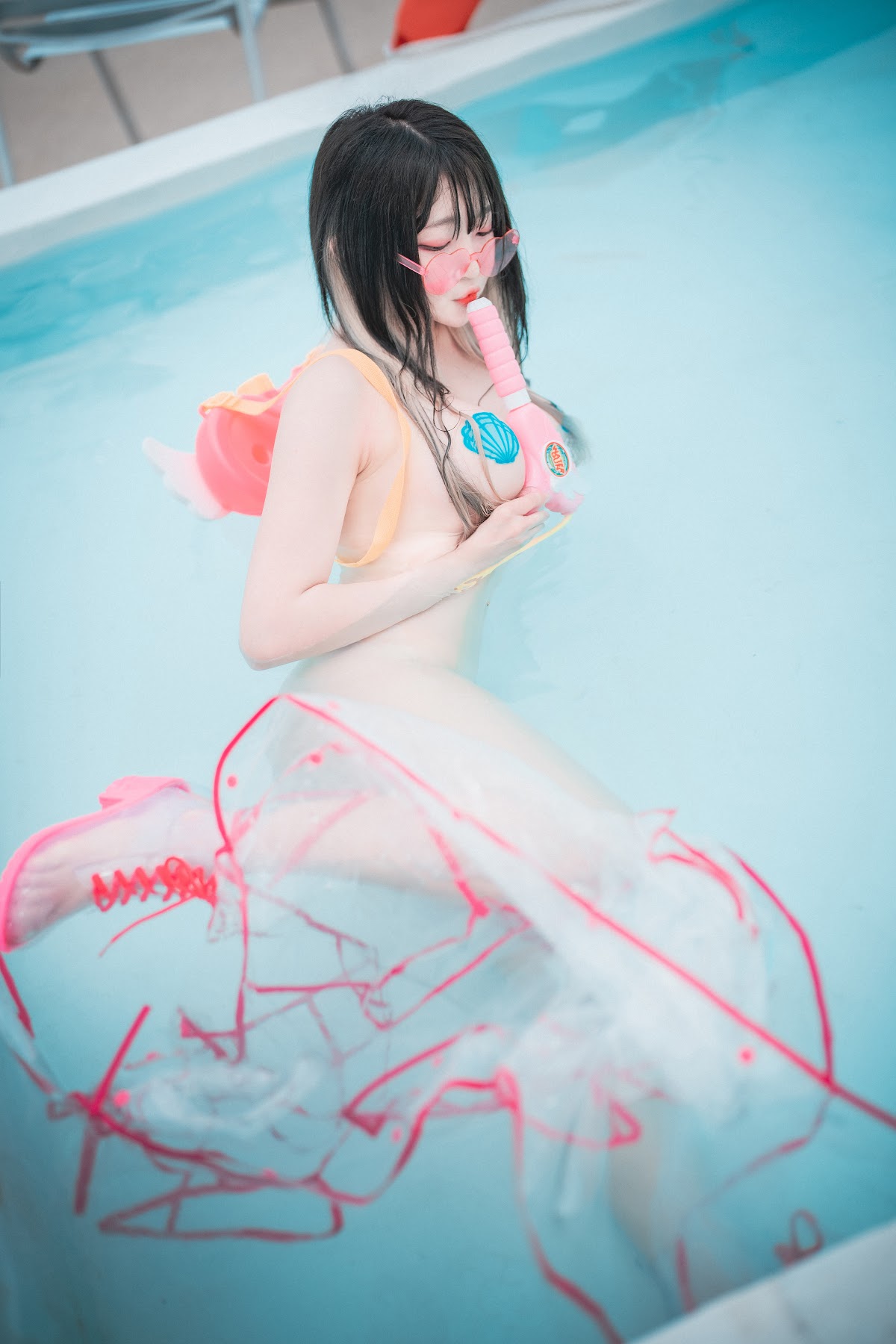 DJAWA Photo – Aram (아람) – Poolside Summer - P1