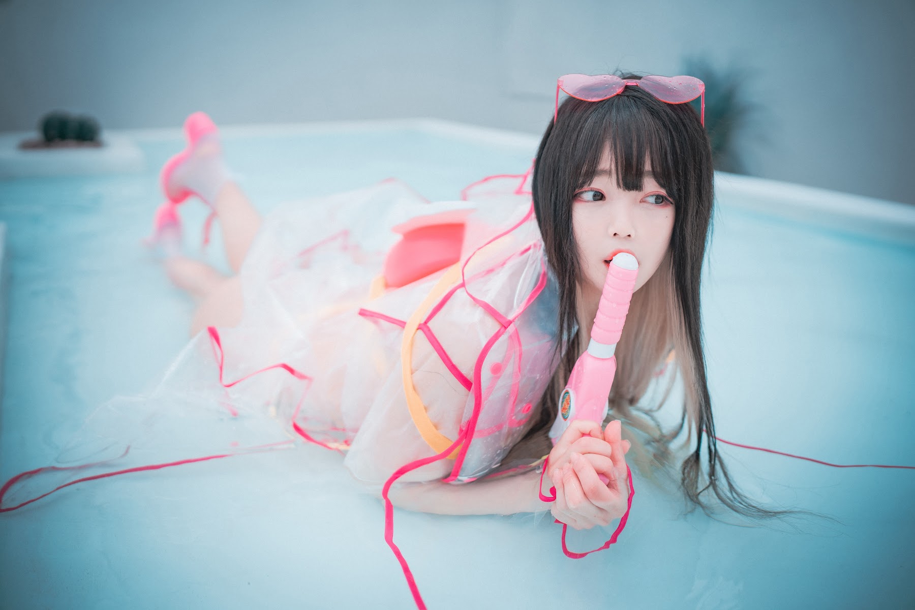 DJAWA Photo – Aram (아람) – Poolside Summer - P59
