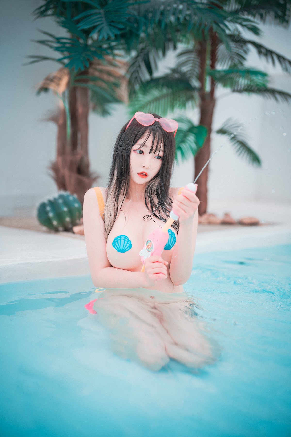 DJAWA Photo – Aram (아람) – Poolside Summer - P61
