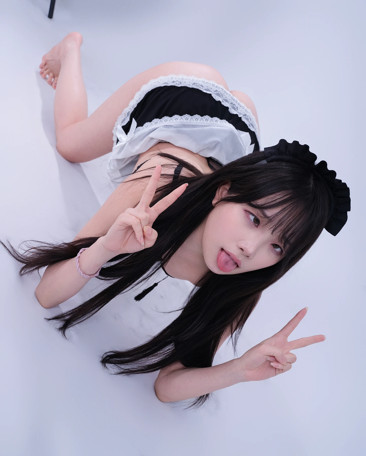 Baeksultang 백설탕, Glamarchive No.18 Private Maid - P11