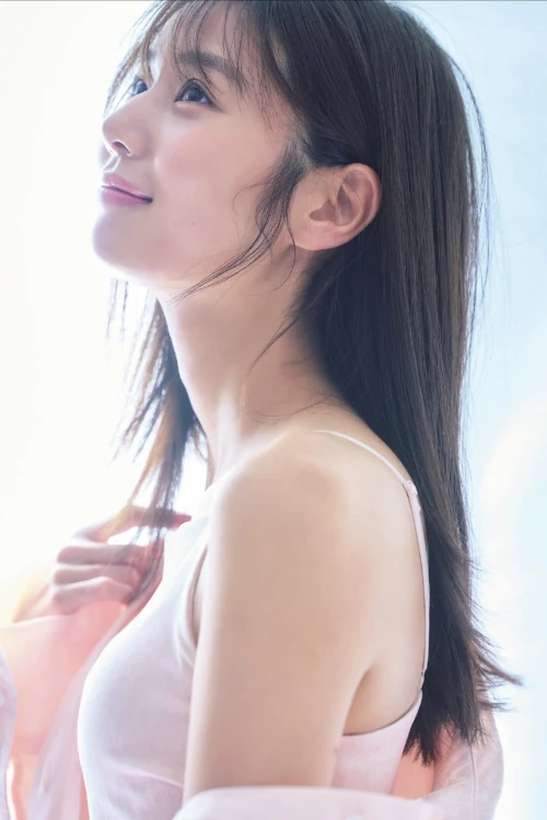 Mizuki Sugiura 杉浦みずき, FLASH 2026.01.06-13 (フラッシュ 2026年01月06-13日号)