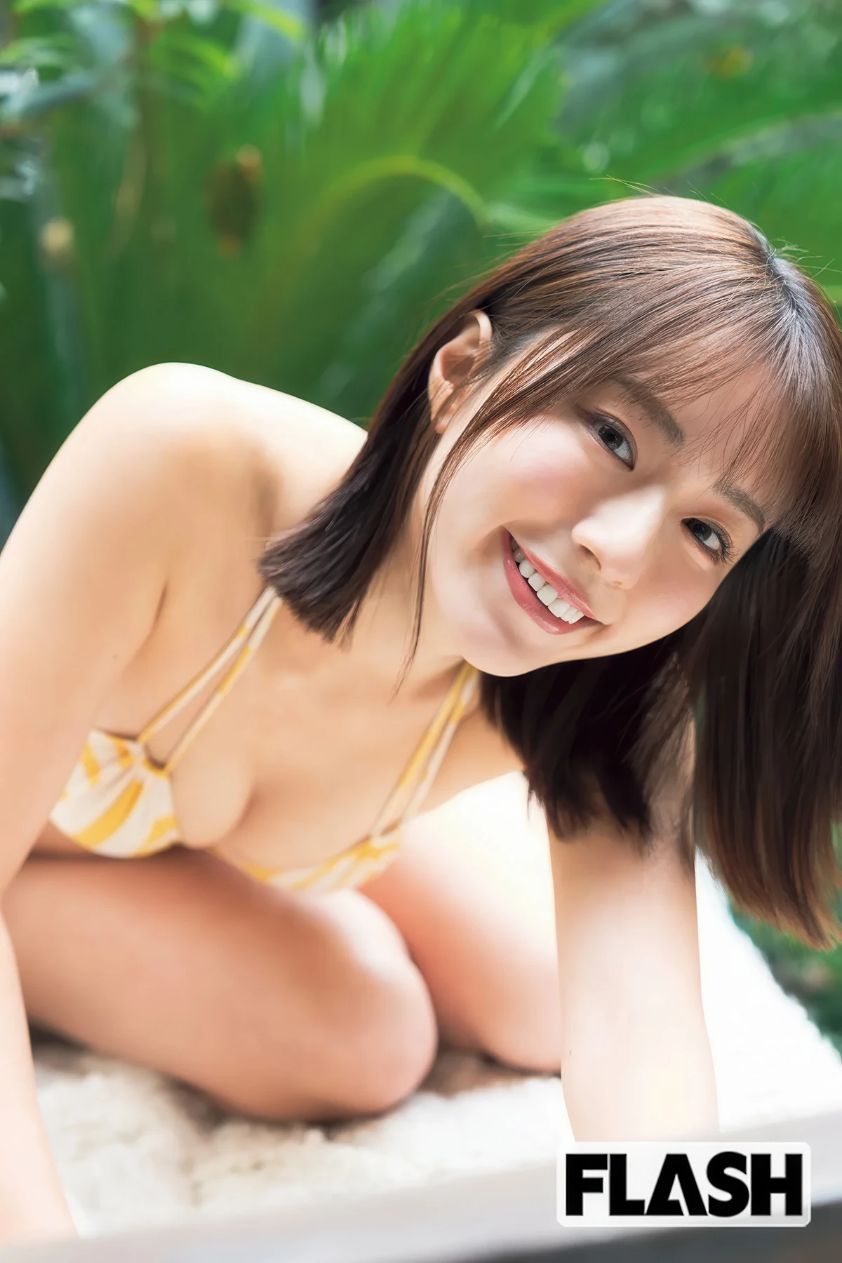 Honoka ほのか, Miki Ide 井手美希, FLASH 2026.01.06-13 (フラッシュ 2026年01月06-13日号) - P23