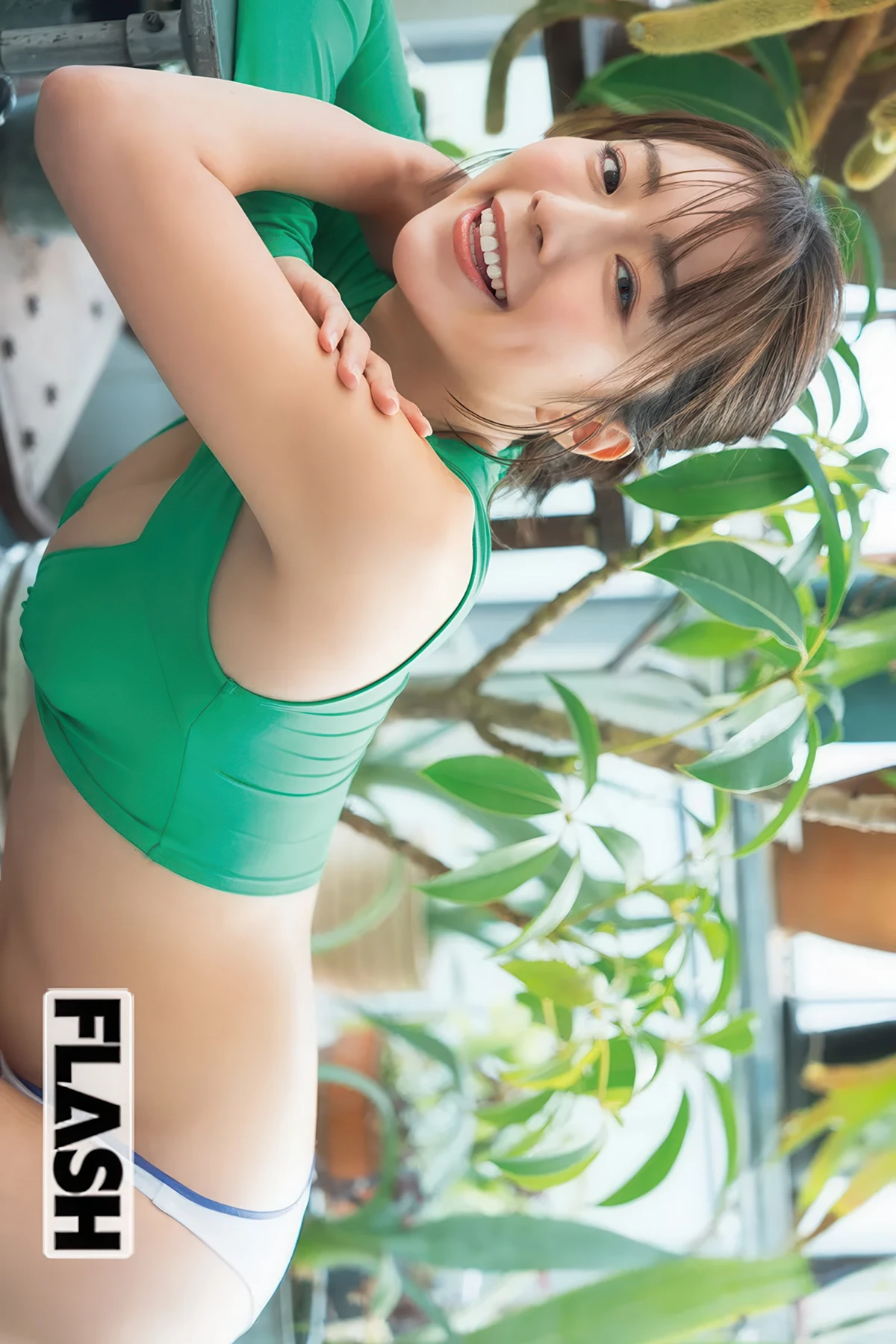 Honoka ほのか, Miki Ide 井手美希, FLASH 2026.01.06-13 (フラッシュ 2026年01月06-13日号) - P24