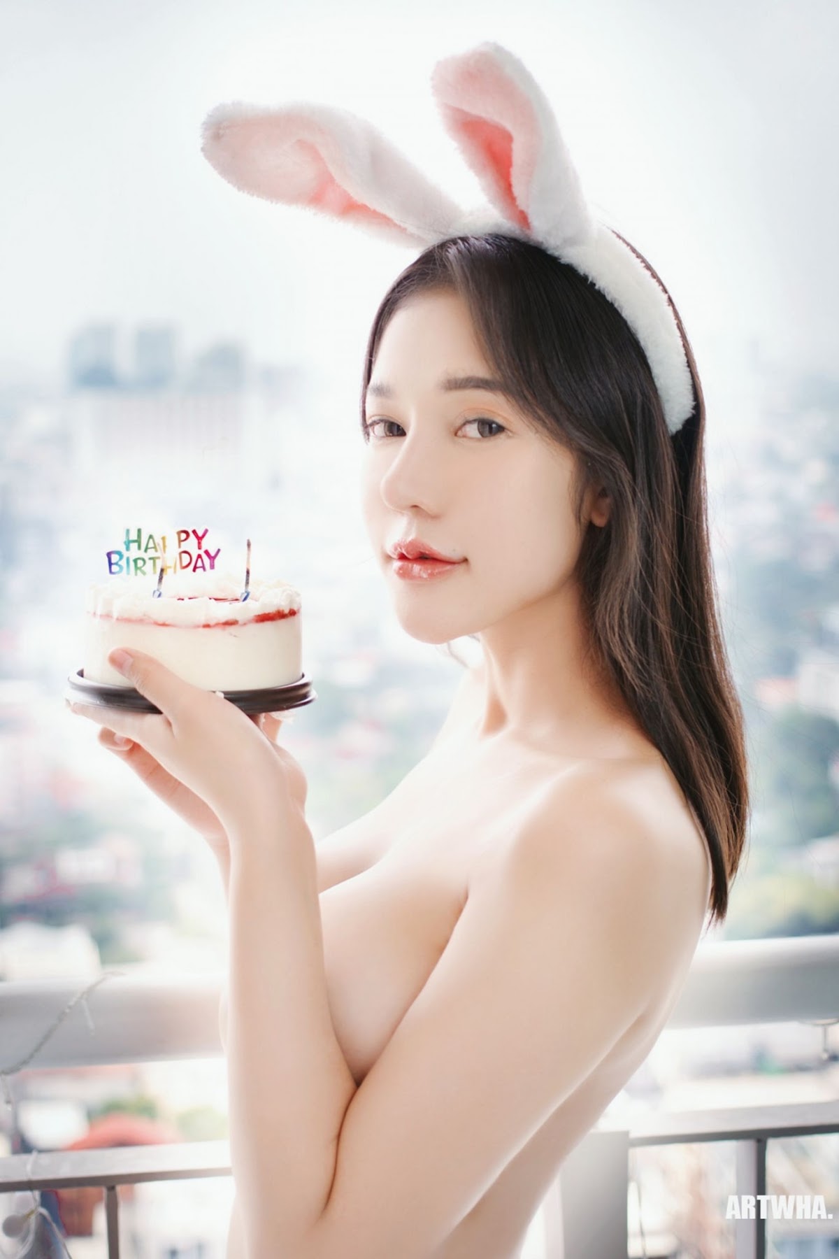 Artwha Desu – Photos P4 - P130