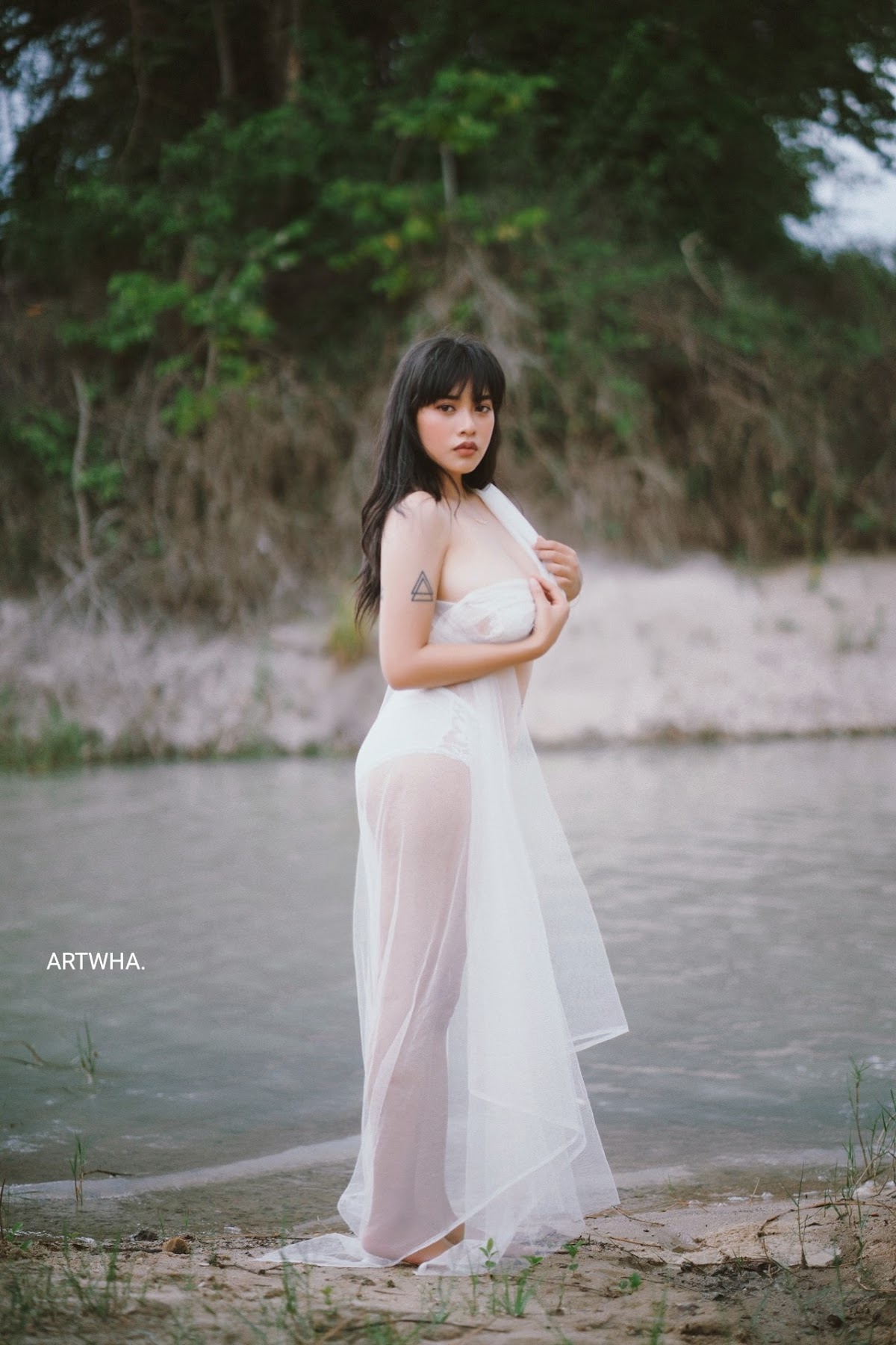 Artwha Desu – Photos P5 - P50