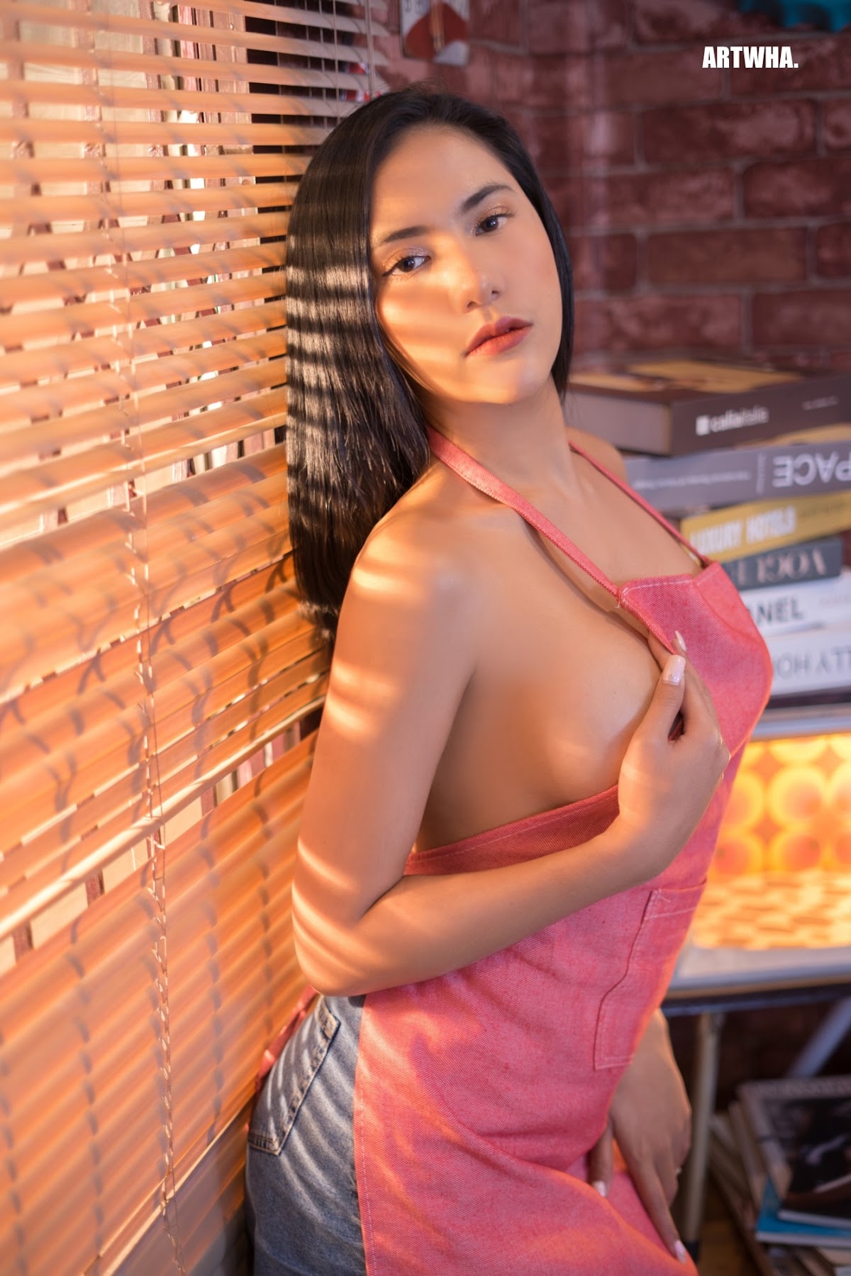 Artwha Desu – Photos P3 - P36