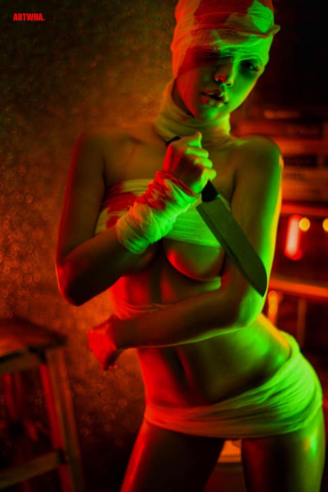 Artwha Desu – Photos P3 - P8