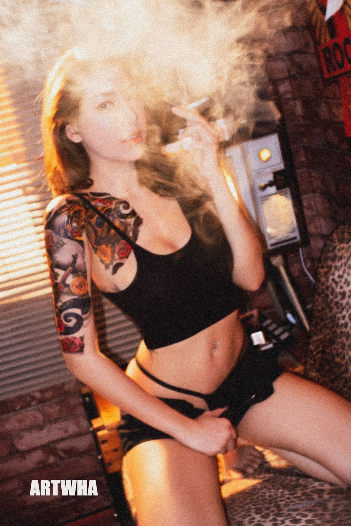 Artwha Desu – Photos P18 - P141