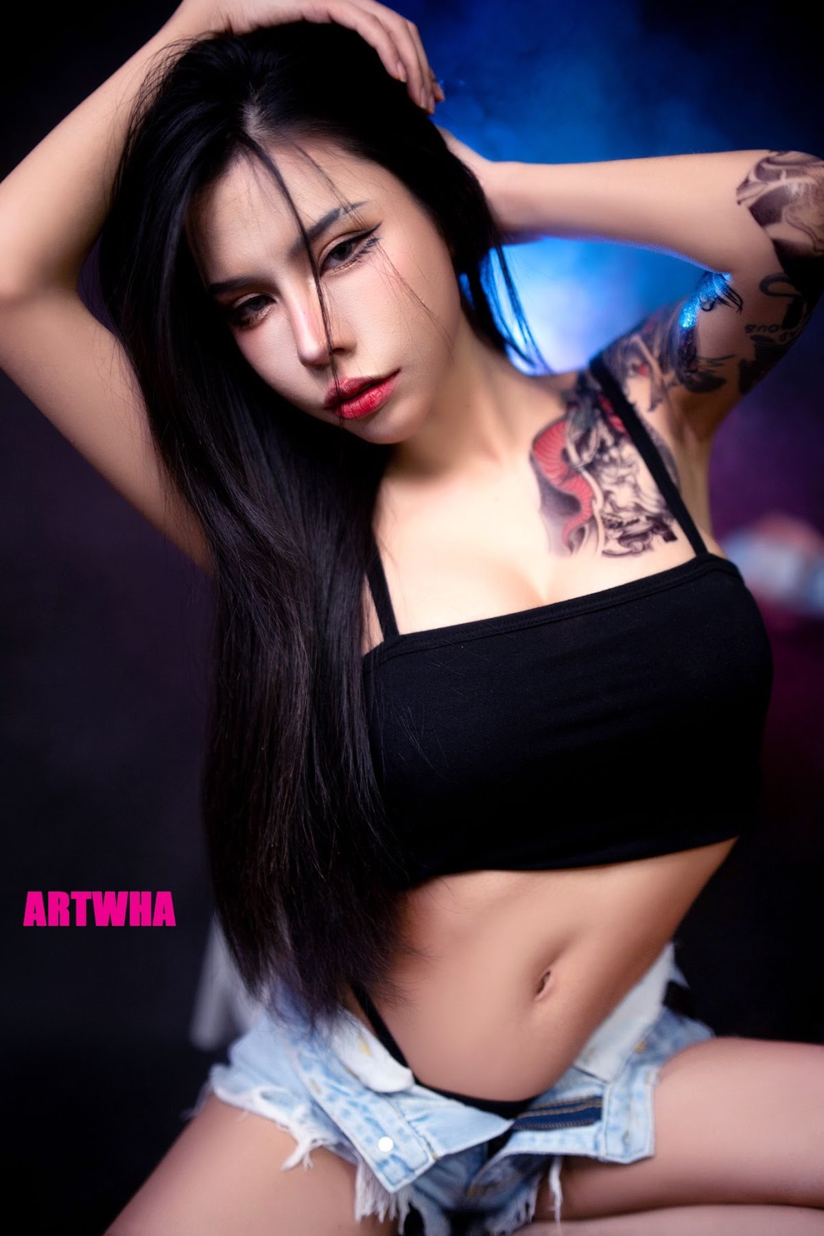 Artwha Desu – Photos P18 - P165