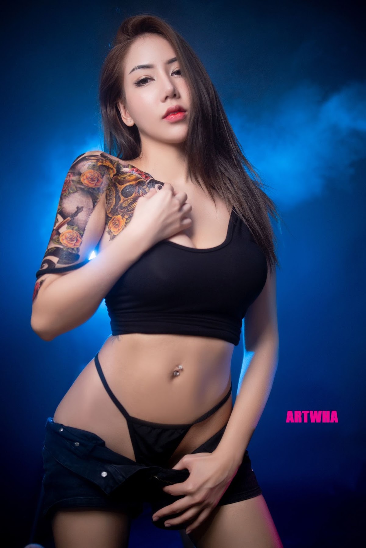 Artwha Desu – Photos P18 - P174