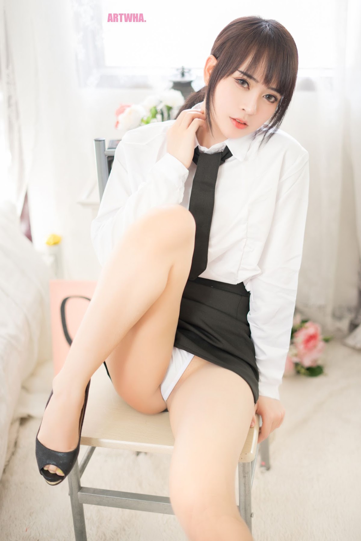 Artwha Desu – Photos P18 - P190