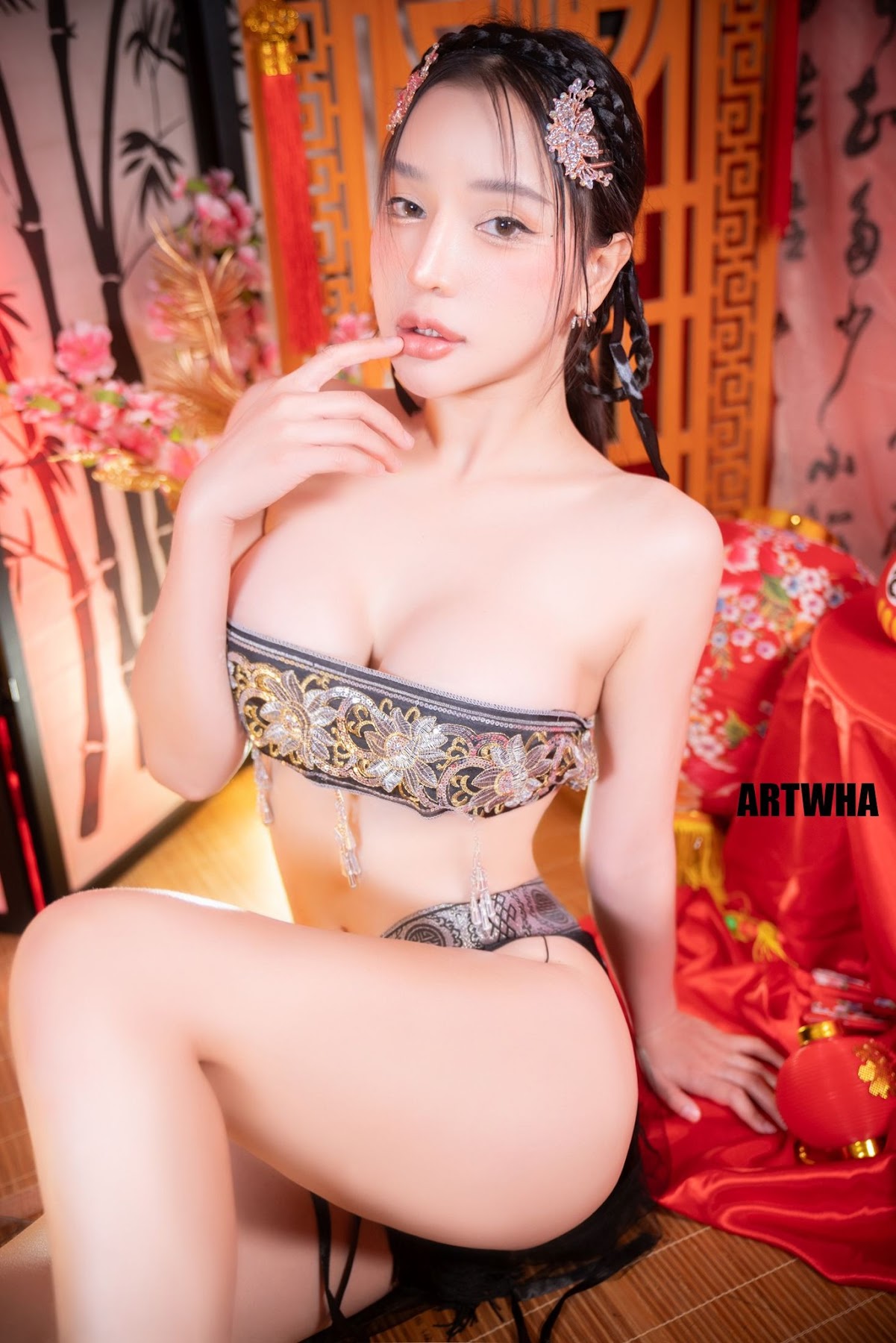 Artwha Desu – Photos P22 - P157