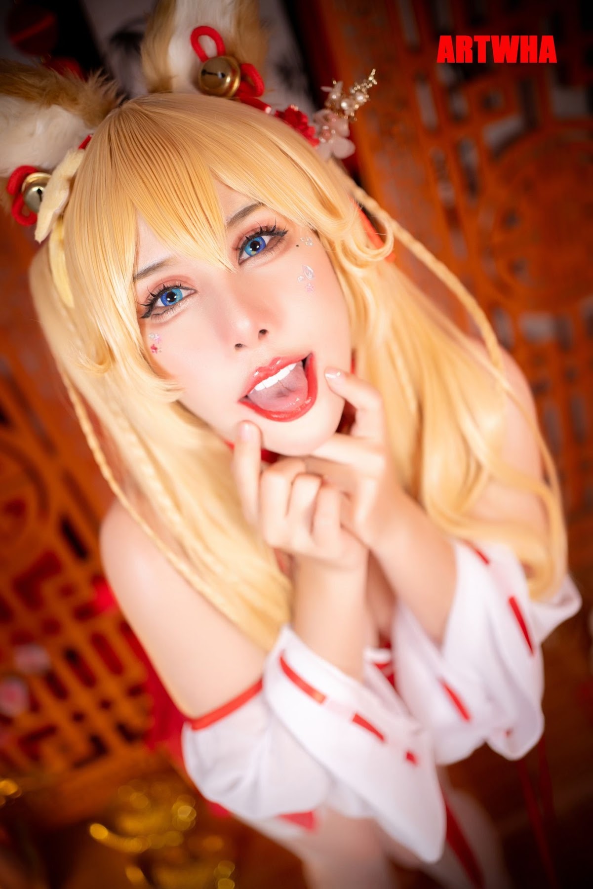 Artwha Desu – Photos P22 - P70
