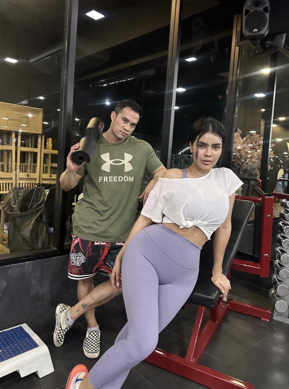 Yanisa Samohom P3 - P118