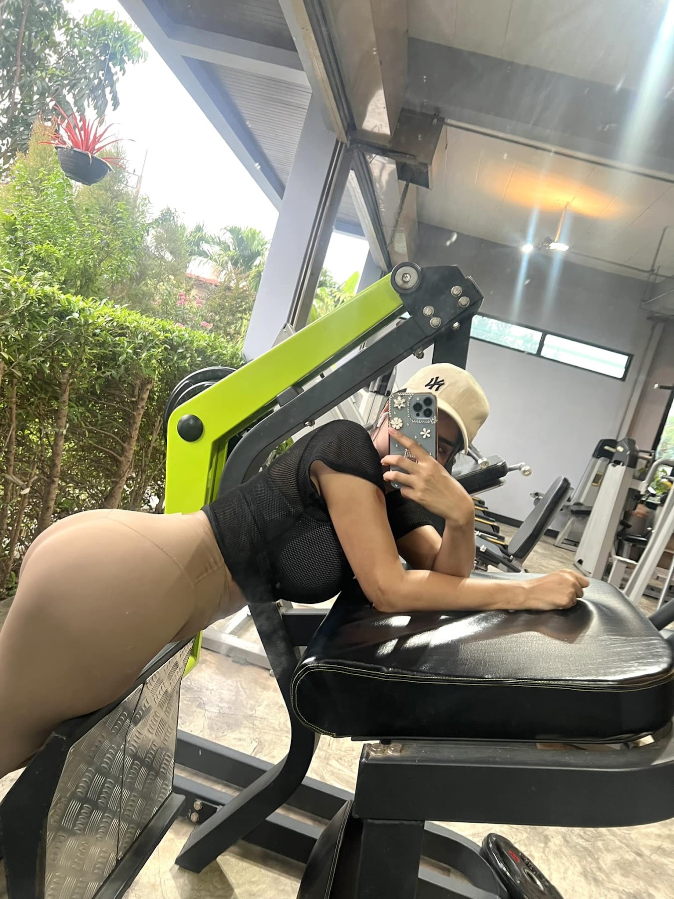 Yanisa Samohom P3 - P161
