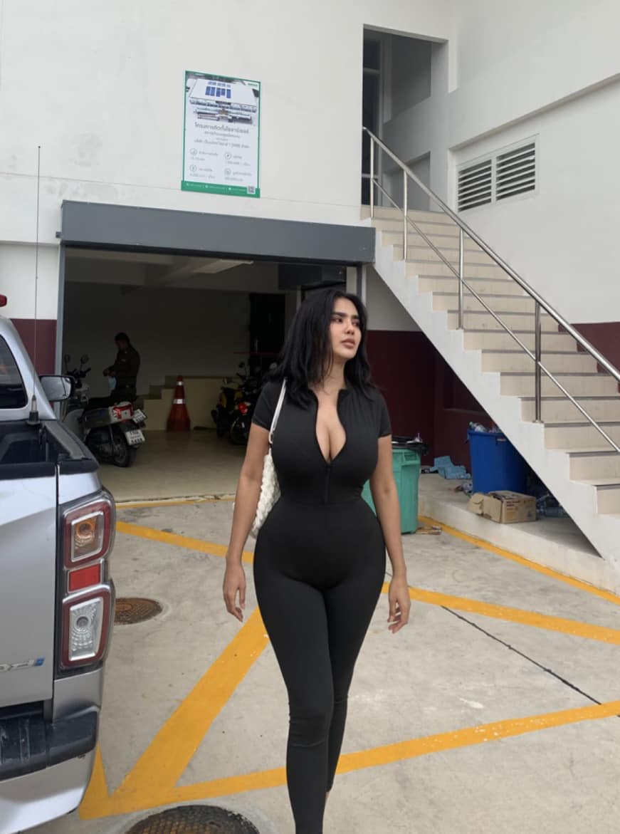 Yanisa Samohom P3 - P225
