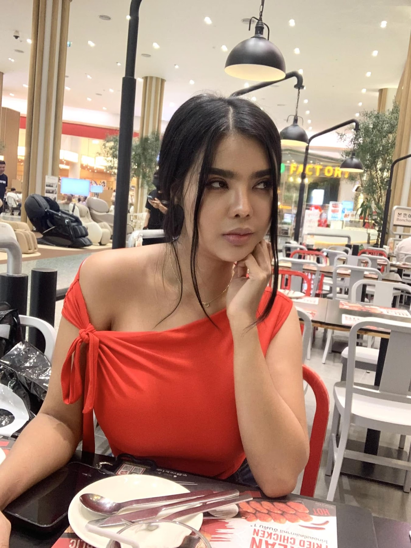 Yanisa Samohom P3 - P230