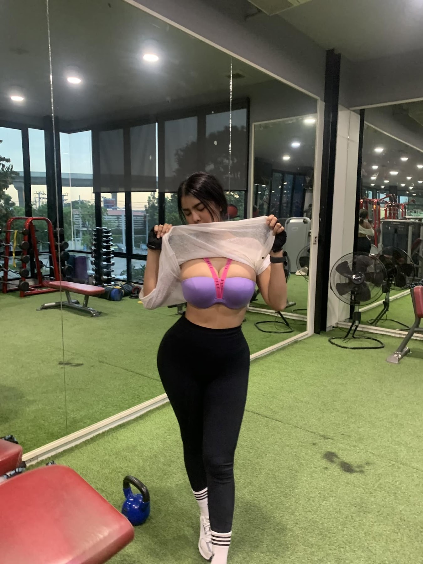 Yanisa Samohom P3 - P240